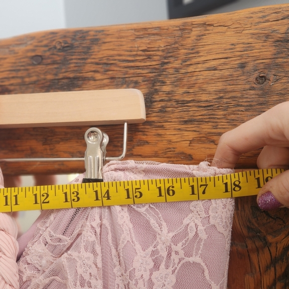 Beautiful  maternity photoshoot gown - Picture 10 of 10